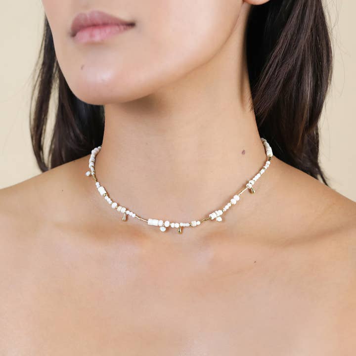 PÄRLTREND-JOEY kort krämfärgat halsband för wholesale av Franck Herval