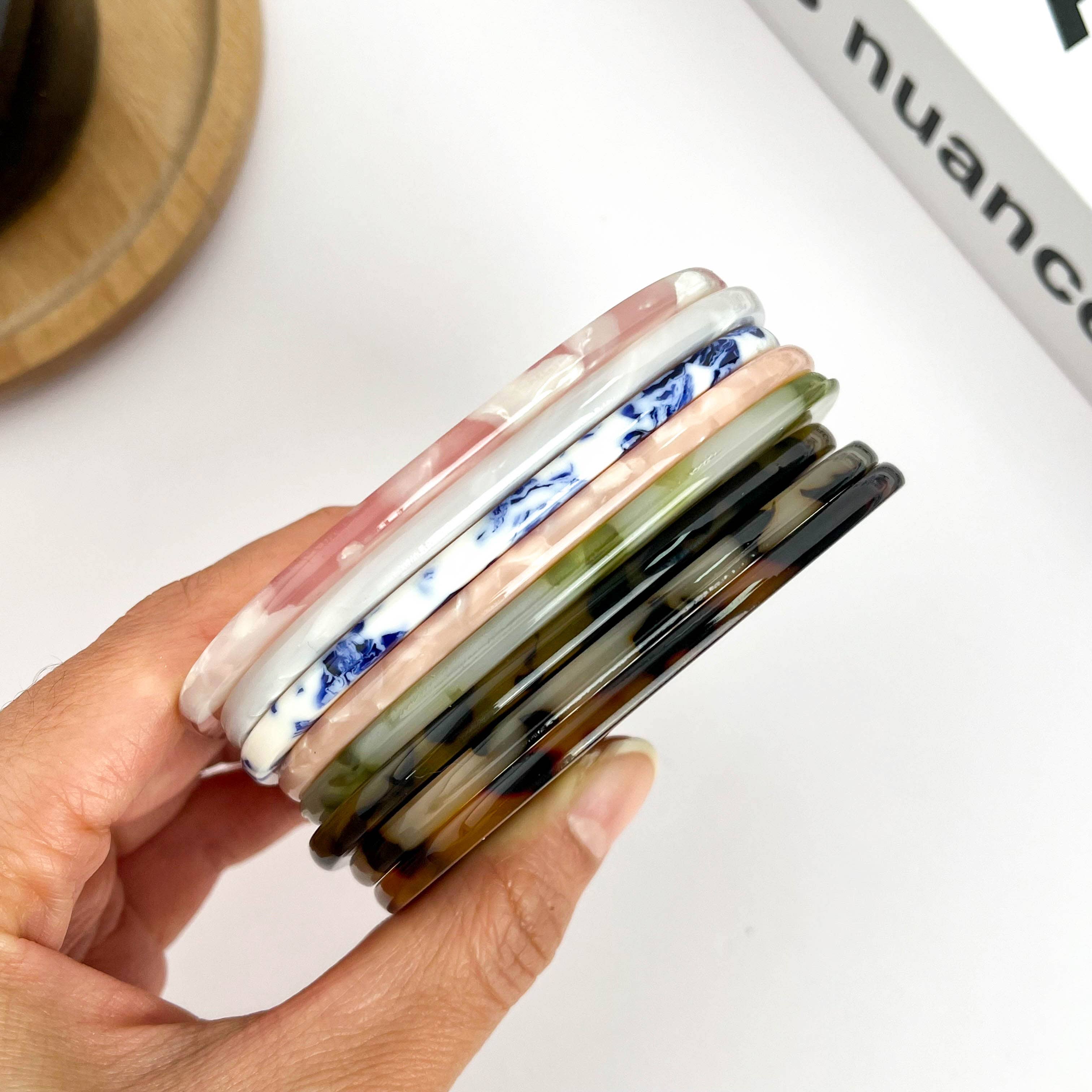 TheDivaSoap – wholesale Hair brush/comb – Acetate Color Comb, Portable Comb11