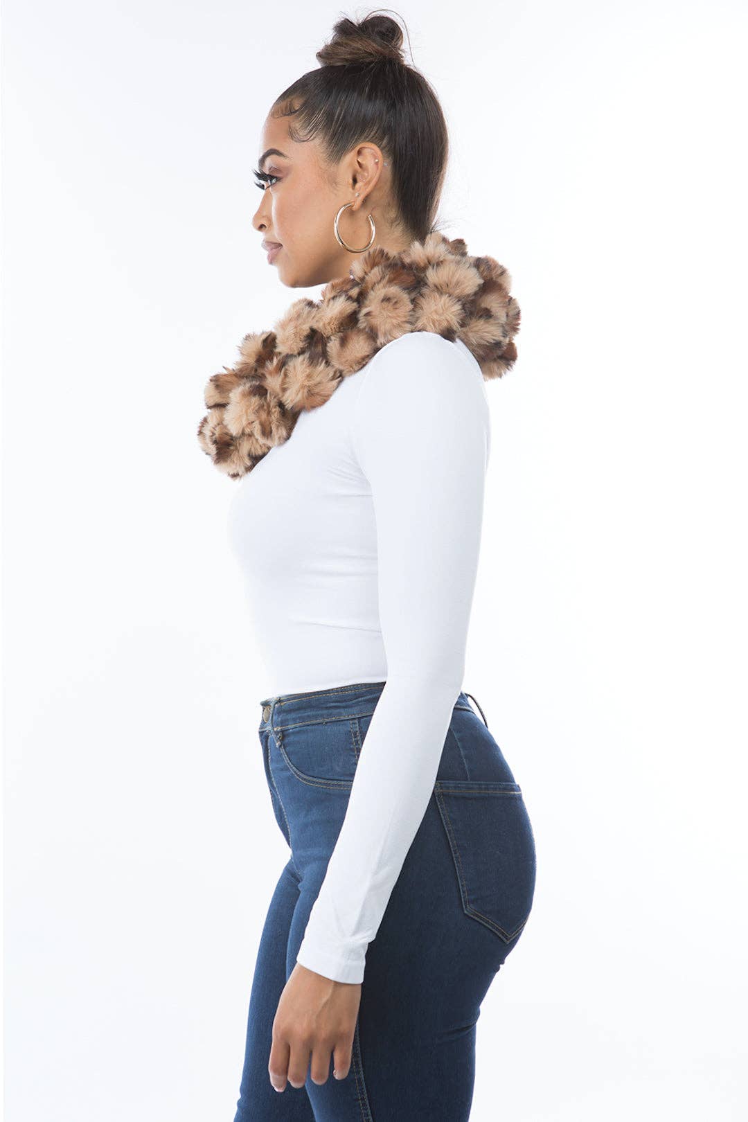 Marcus Adler - Wholesale Scarf - Women's - The Riley Scarf9