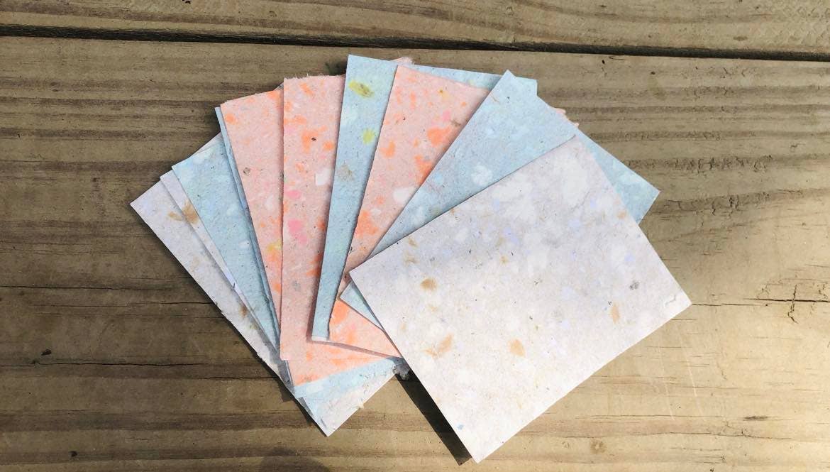 Earth Rare Oddities - Vente Assortiments de papeterie/cartes - Papier à épeler - Papier fait main - Papier à pétitions - Papier à vœux1