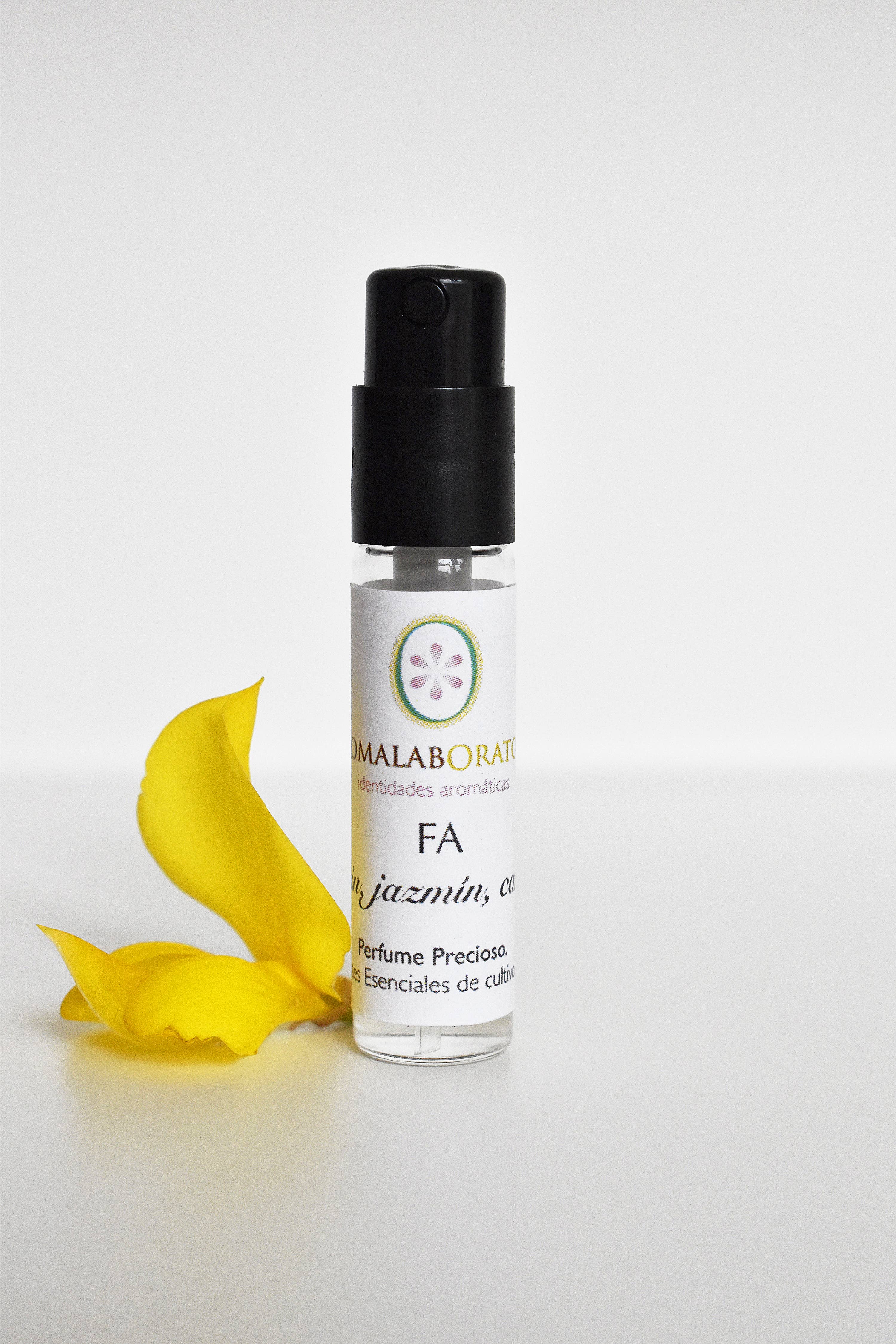 AROMALABORATORY - Wholesale Parfum/Eau de toilette - DAT DOET HET WEL. Aromatherapy Clean Perfume. Biologisch. 2 ml.0