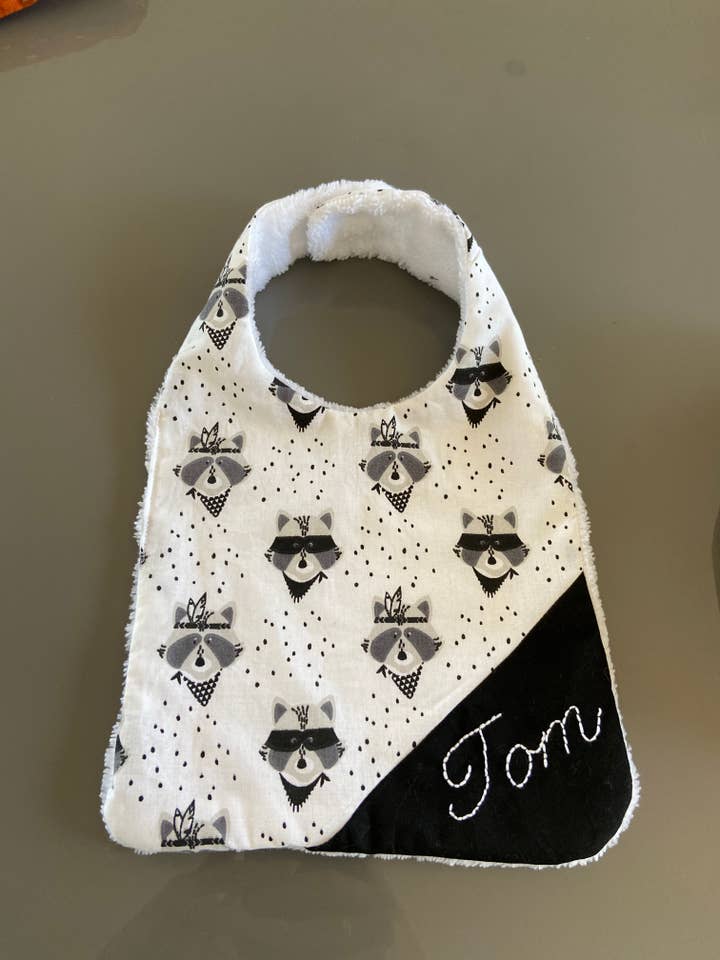 Bavaglino personalizzato per la vendita all'ingrosso da parte di Créa by Emma