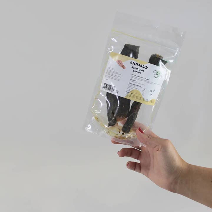 ANIMALLY - Taking care of your pet's health - - Wholesale Pet treats – Dog - Salmon rolls 2 pieces1
