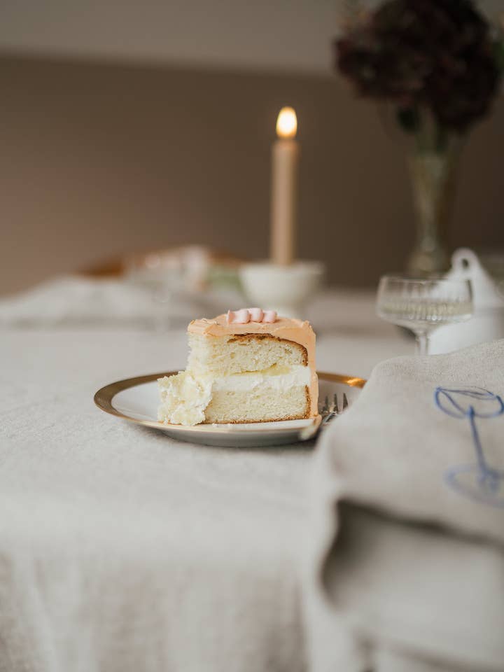 Nappe ronde Våg – 2 x 2 m pour la vente par Studio Cravo