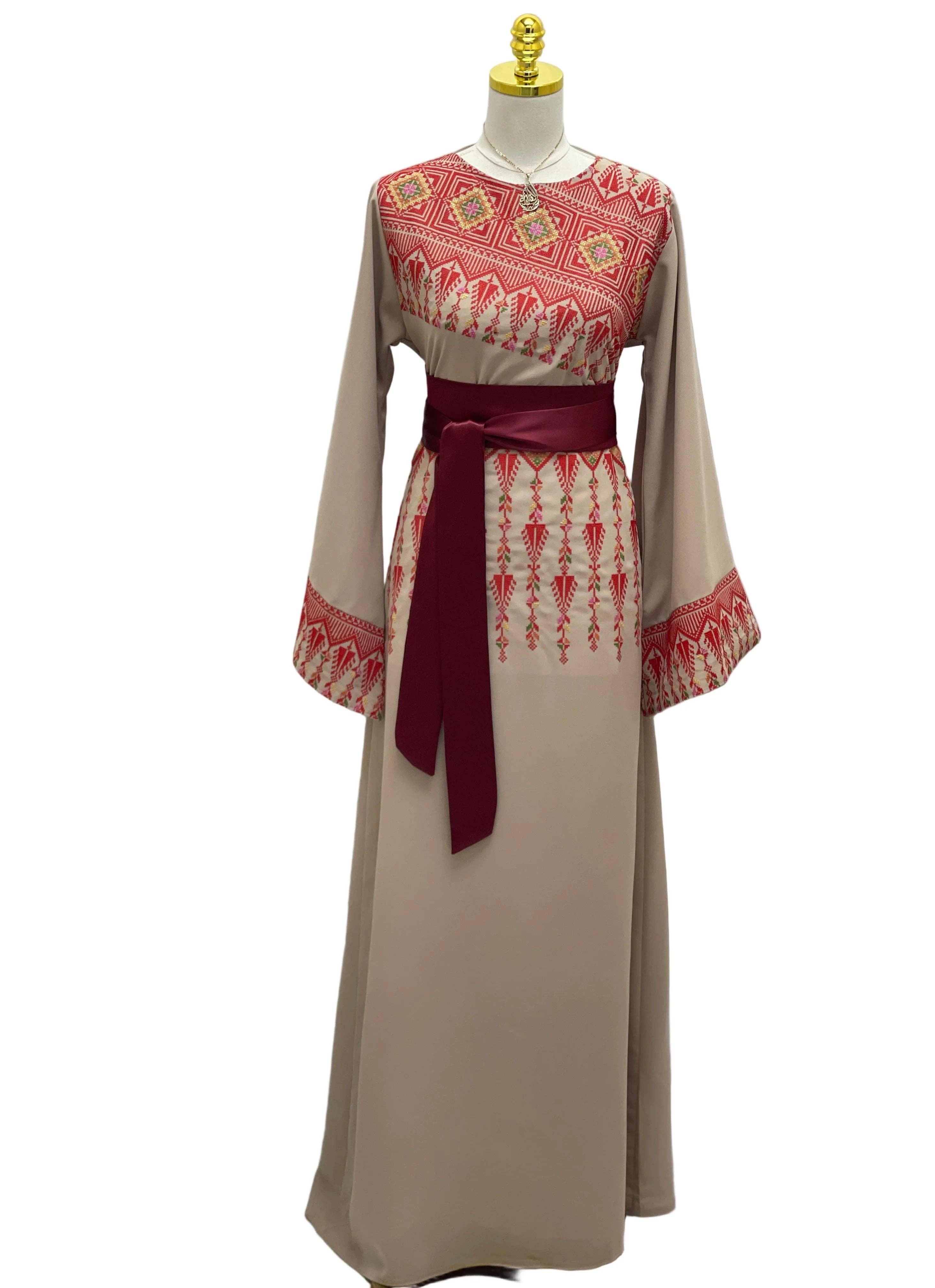 Palestinian Elegance - Vente Robe – femme - Robe Suha Modren Brodée : Une Harmonie Parfaite de Tradition1