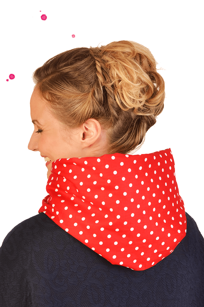 Wishproject - Wholesale Scarf - Women's - Triangular scarf | toadstool | red & dots2