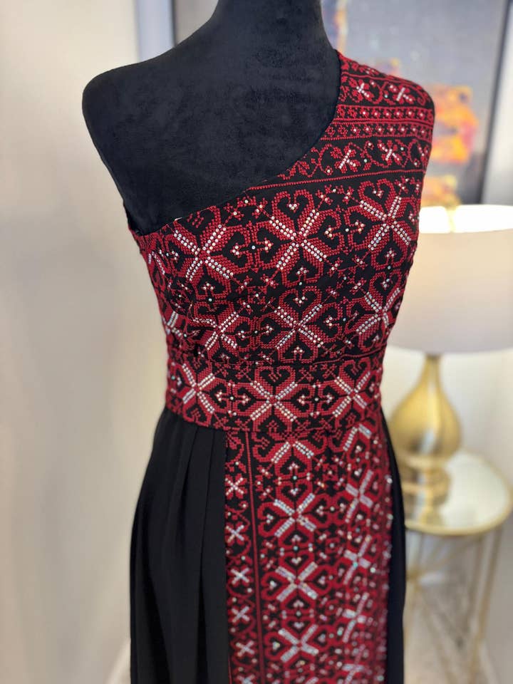 Siri Thobe Set for wholesale by Bonita Style