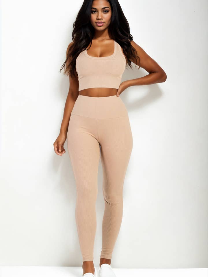 CAPELLA APPAREL - Wholesale Sportkledingset - Dames - Ribgebreide crop top en legging set12