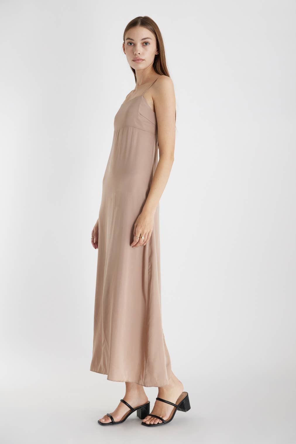 MOD REF - Wholesale Dress - Women's - The Sonia Dress0