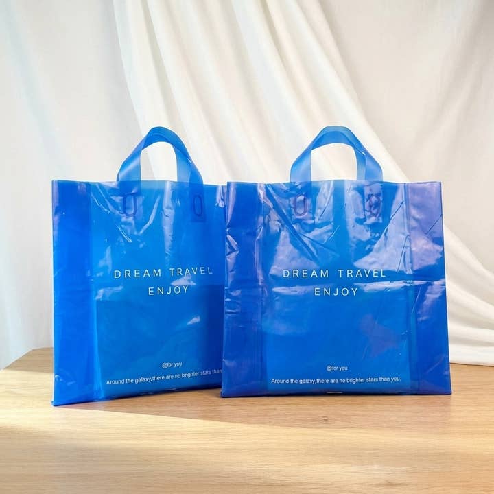 Sac cadeau en PE transparent bleu épaissi, 50 pièces, 3 tailles carrées pour la vente par ByHome