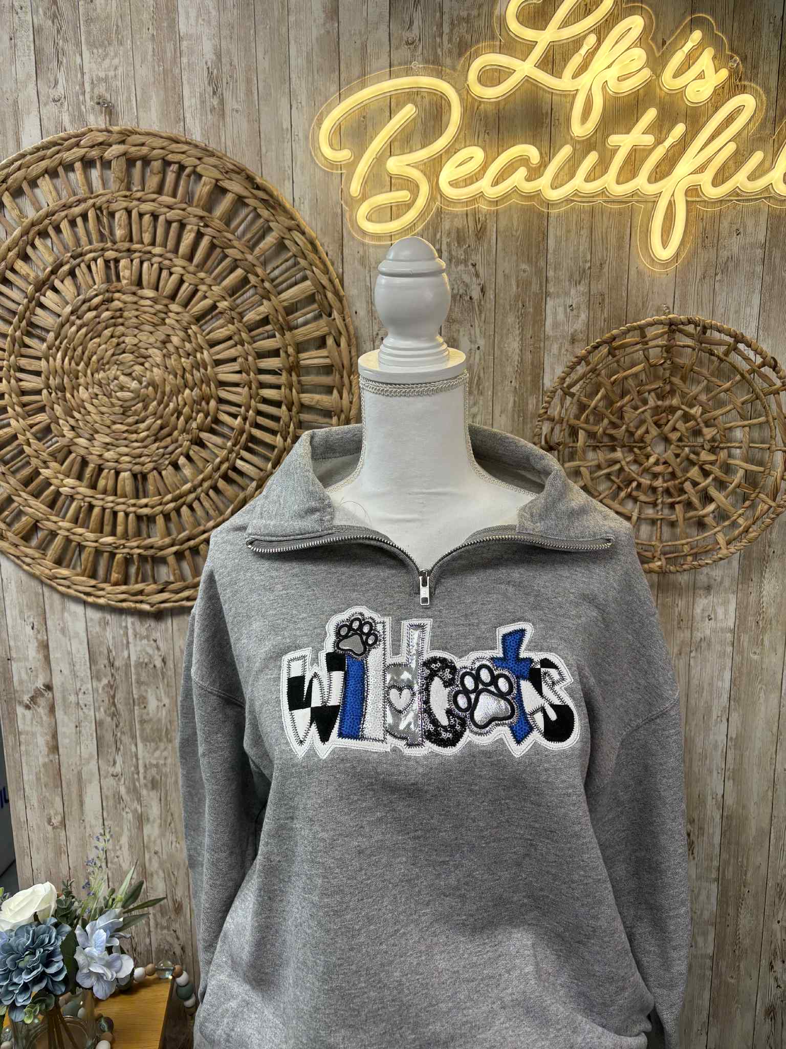 Oasis Wholesale Apparel - Wholesale T-Shirt - Women's - KY Wildcats Multi-Fabric Real Sequins 1/4 Zip Pullover 1