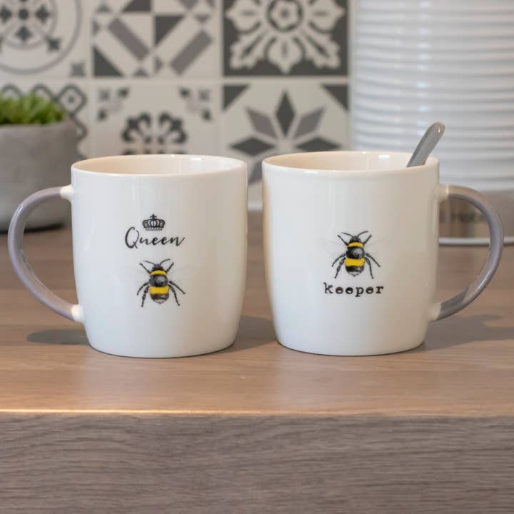 Dronningbi og Biavler Par Krus Sæt for engroshandel hos Something Different Wholesale