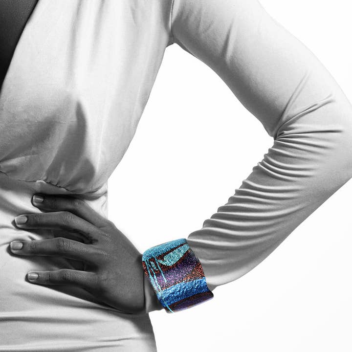 Aboriginal Adjustable Statement Bracelet Pauline - SD286W for wholesale by Mo Resin