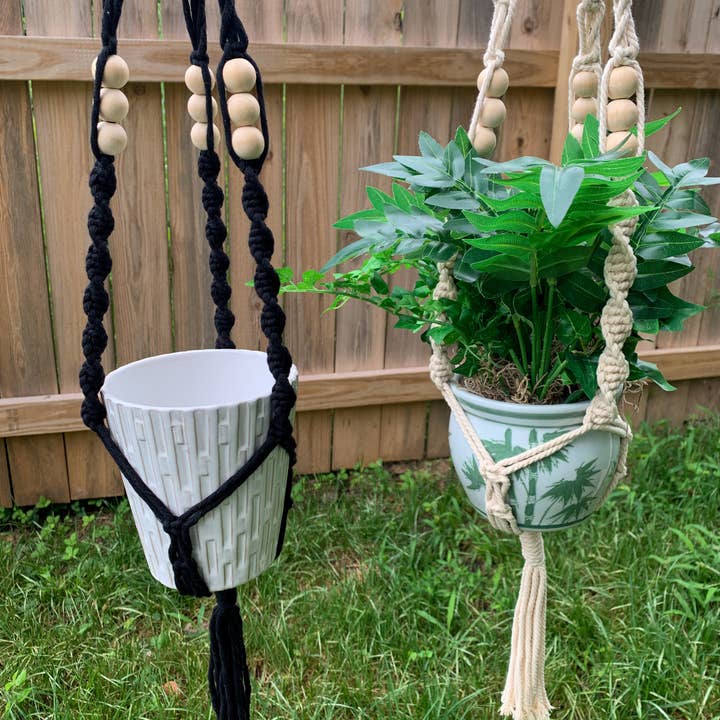 KnotEM Macrame - Wholesale Hangende plantenbak - Macrame-plantenhanger//Macrame-plantenbak//De Diane Planter3