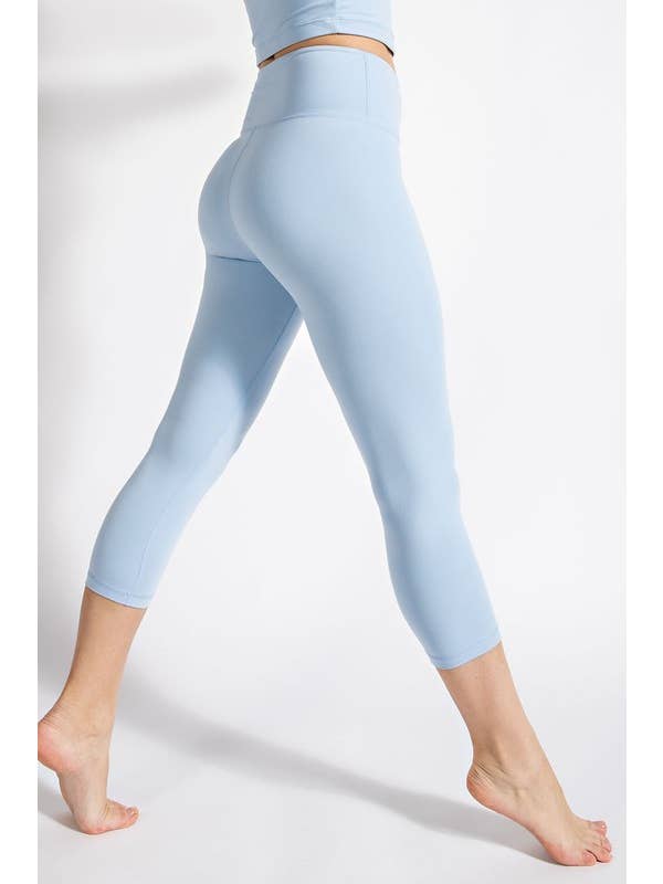 Sunday Morning - Wholesale Athletic/Lounge Leggings - Women's - P3360137 Butter Soft Capri Yoga Leggings