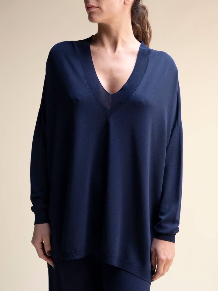 Viscose Mix Maxi V-Neck Sweater – 3D Knit for wholesale by Lèmme