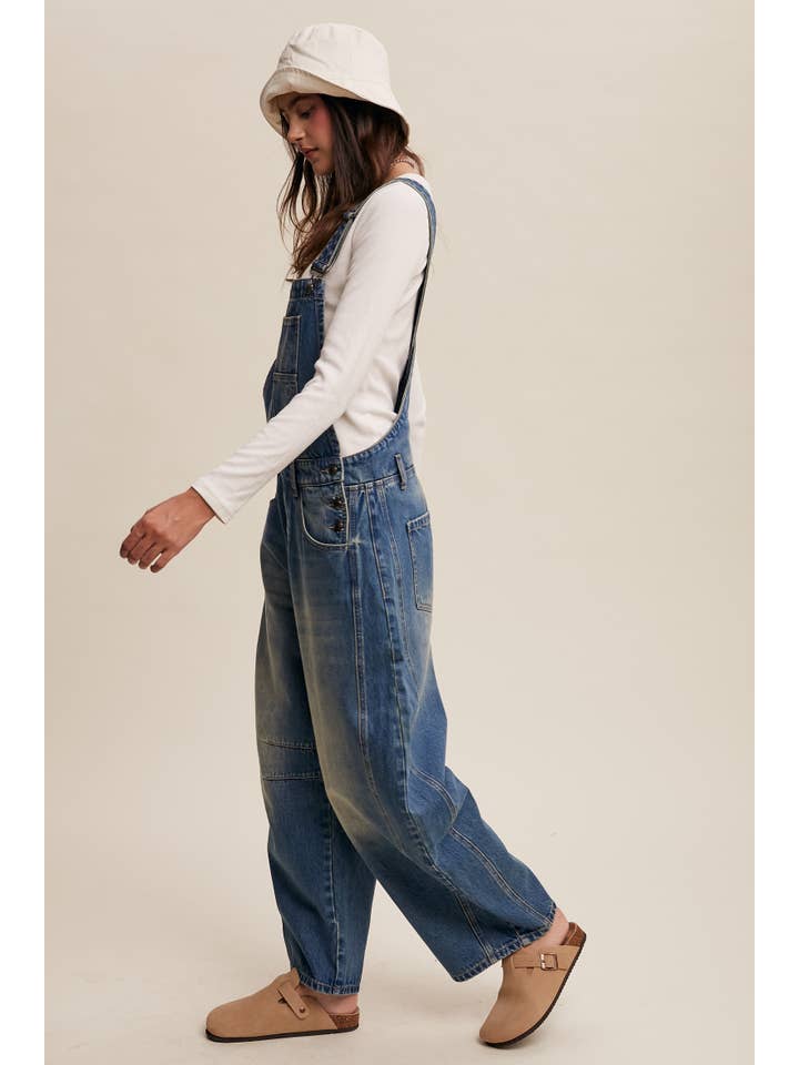 Listicle – Großhandel Overall – Damen – Barrel Jean Latzhose aus Denim mit weitem Bein7