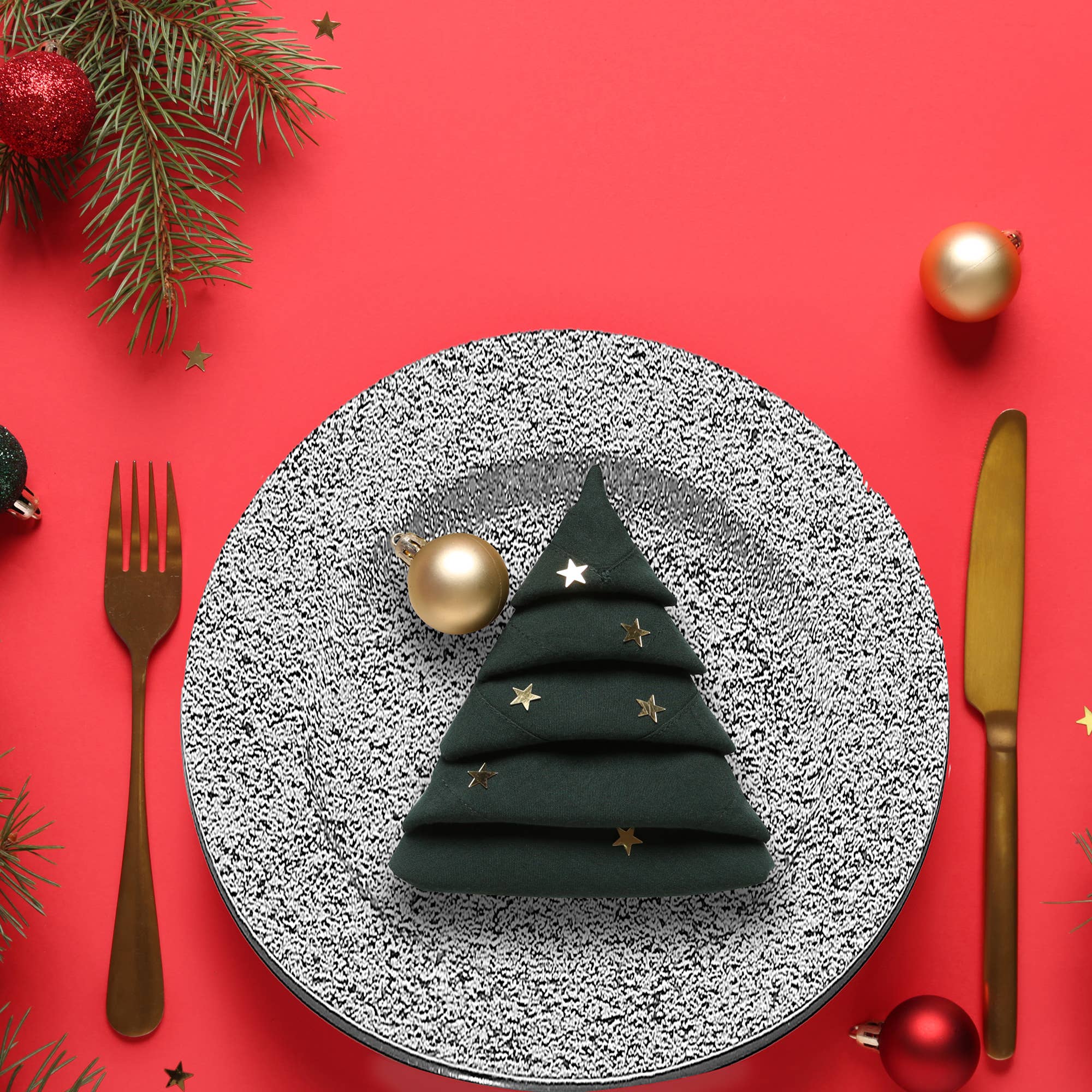 IH Casa Decor - Wholesale Charger Plate - CHARGER PLATE (GLITTER) (SILVER) (13")1