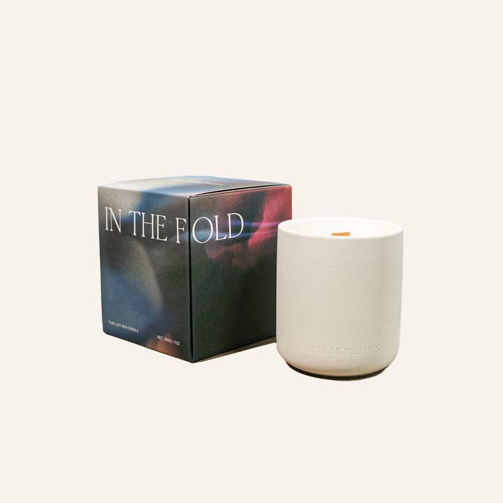 IN THE FOLD: Raspberry / Sea Breeze / Rose / Patchouli / Ambergris CANDLE 200G for wholesale by Three More Days Collection