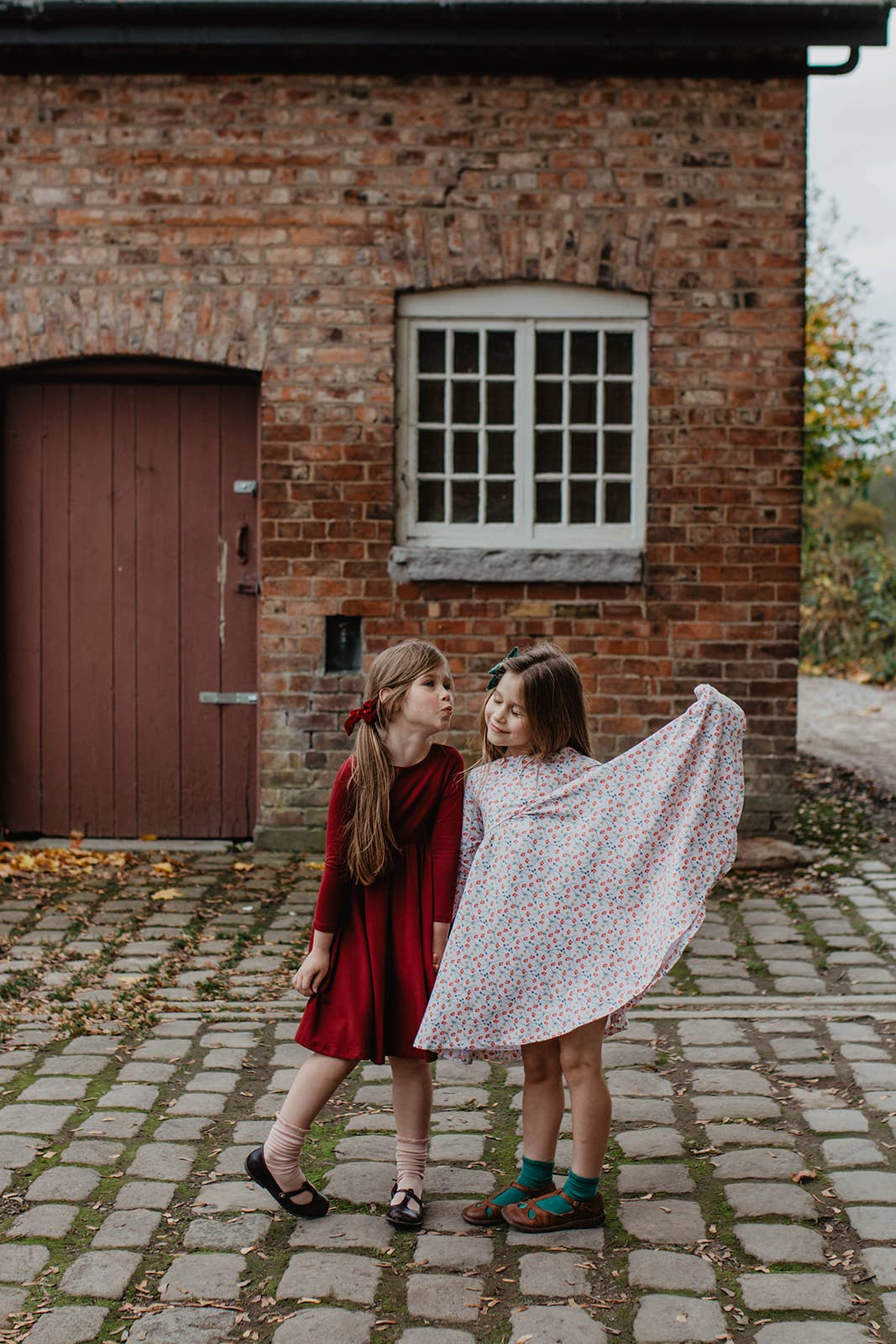 Floras – wholesale Dress – Kids – Twirl Dress - Cream Poppy0