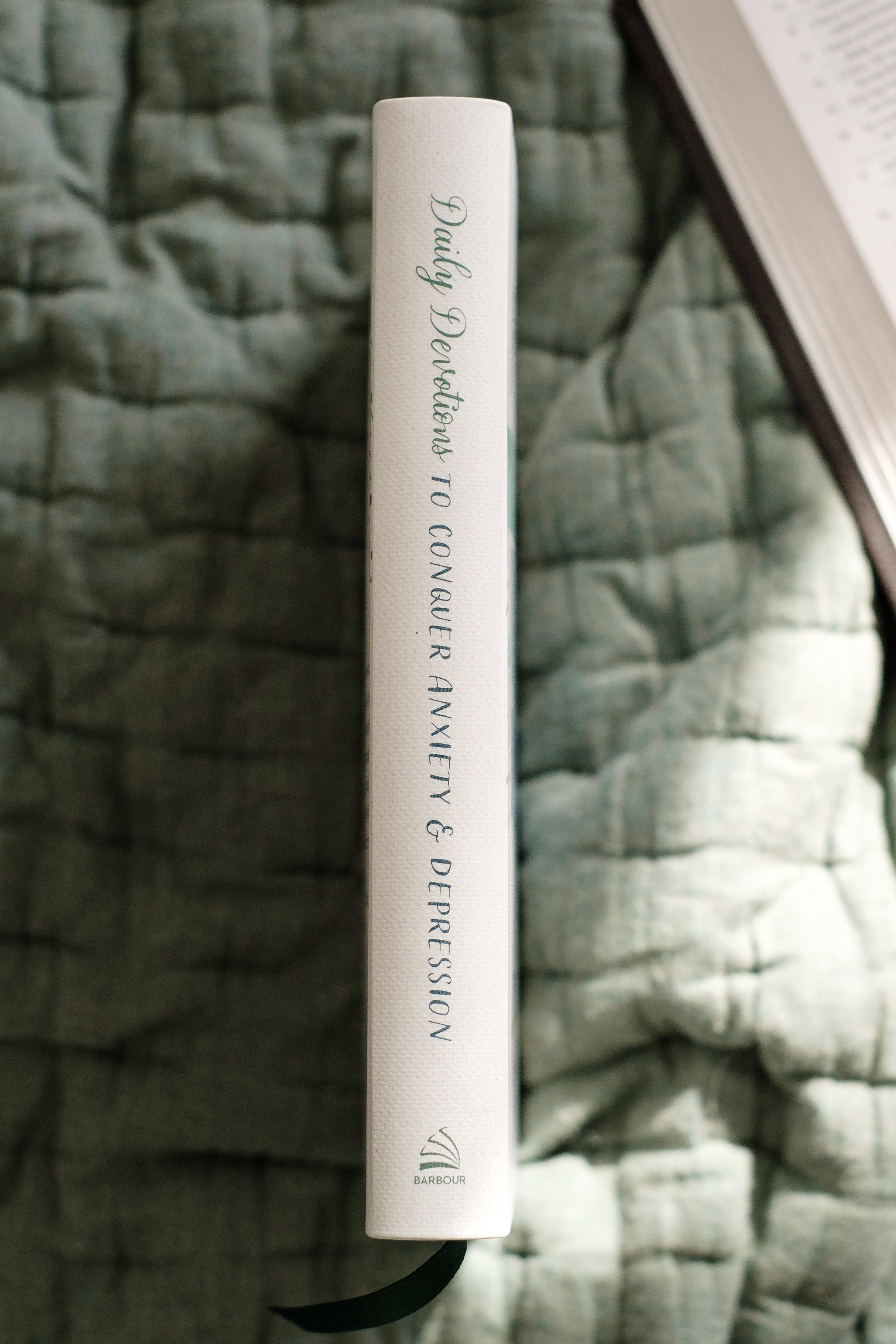 Barbour Publishing, Inc. - Wholesale Religion - Daily Devotions to Conquer Anxiety and Depression4