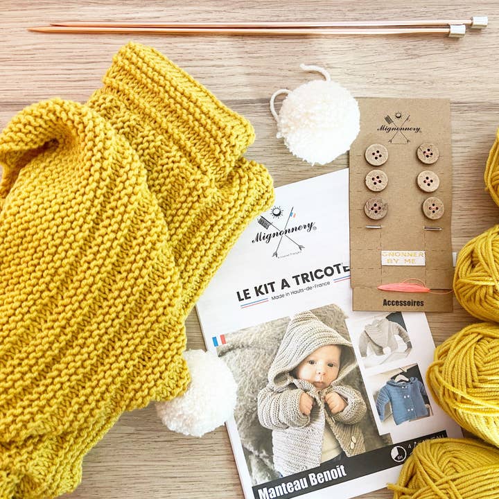 Cappotto Bebè Benoit - Il kit maglia per neonati per la vendita all'ingrosso da parte di Mignonnery