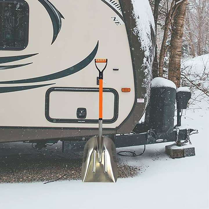 Ashman Online - Wholesale Garden Tool - Ashman Aluminum Snow Shovel 48 Inches with Large Head and Durable Handle (6 Pack)1