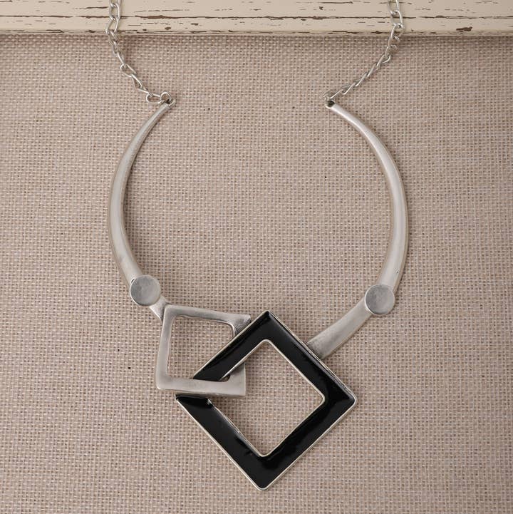 AVENS - Wholesale Pendant/Charm Necklace - Handmade silvertone necklace0