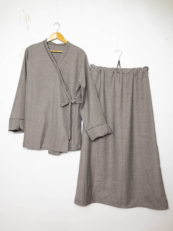 IDEAL OUTFIT - Wholesale Top & Pant Set (NOT Loungewear) - Women's - Crossed top abaya set ref:2385 xlm JU4