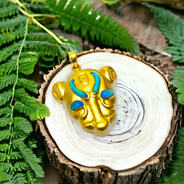 ALADDIN'S LAMP JEWELRY – Großhandel Kette mit Anhänger/Charm – Goddess Sekhmet Anhänger, ägyptischer Schmuck