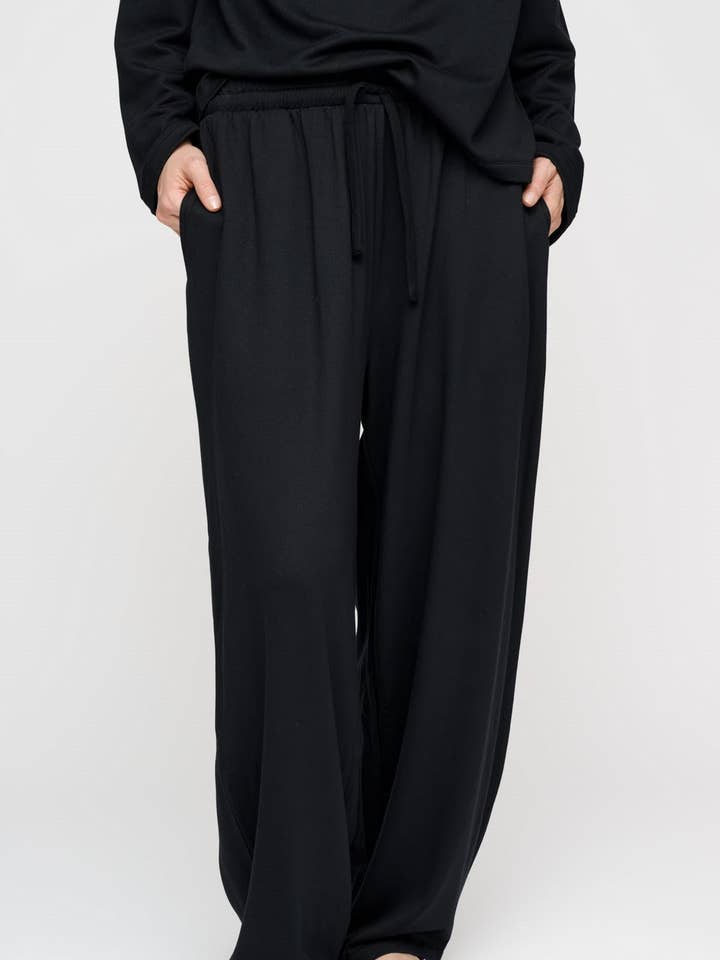 black shiloh pants for wholesale on Faire0