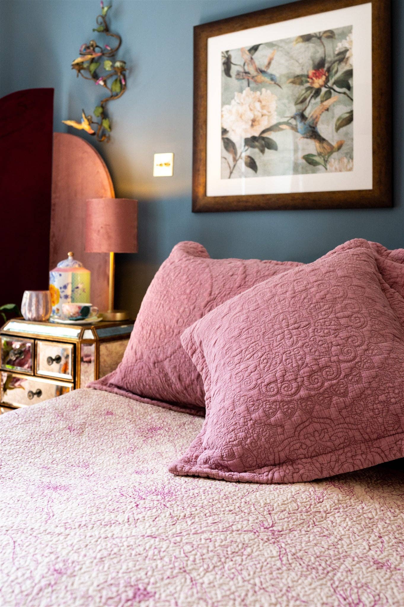 Forever England / Millie Mae – wholesale Quilt – Eloise Pink Bedspread3