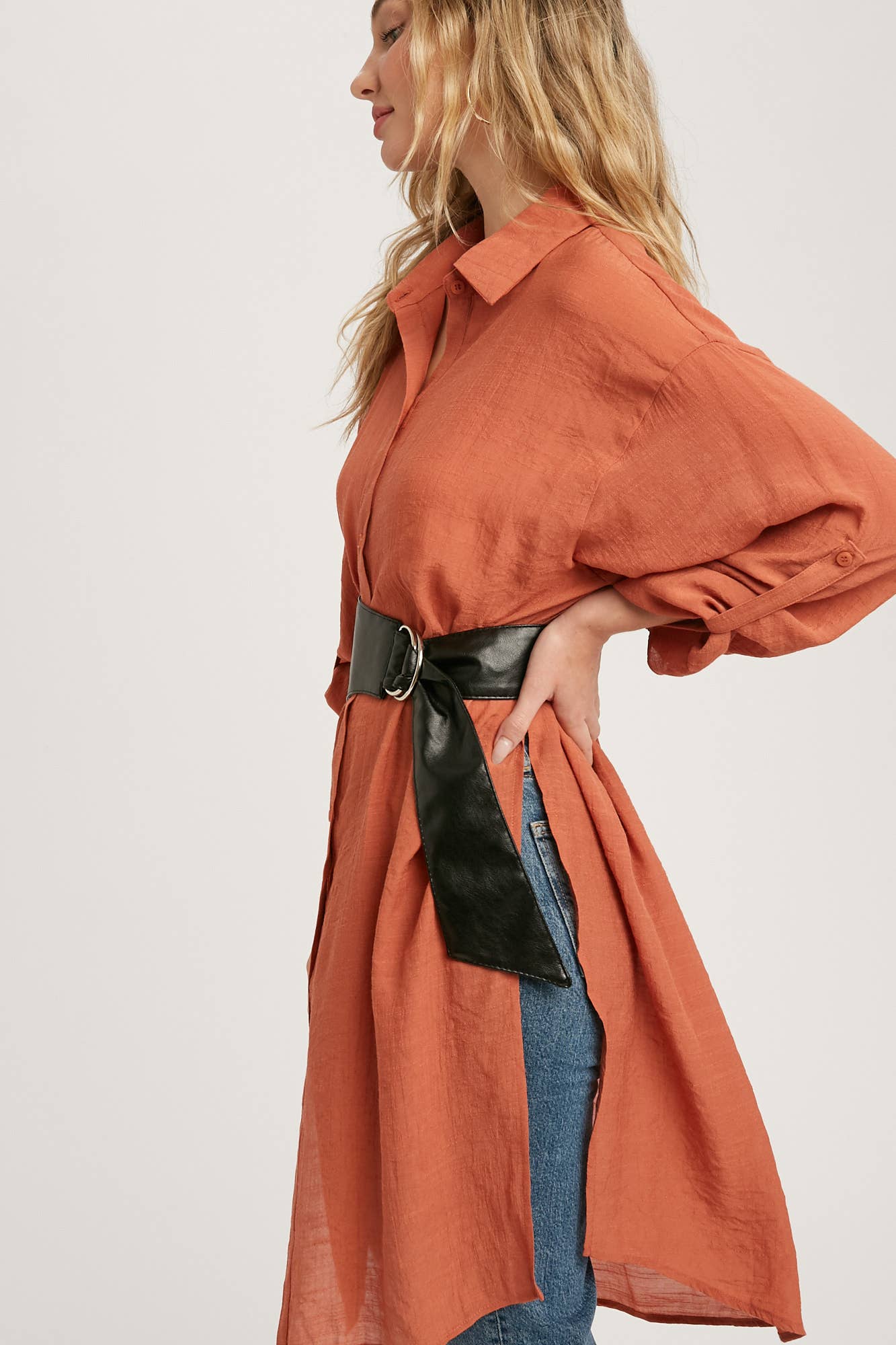 Bluivy - Wholesale Button Down Shirt - Women's - BUTTON-UP VENTED LONGLINE SHIRT53