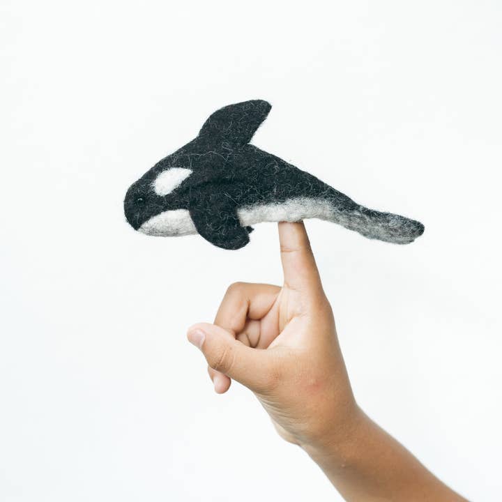 Silk Road Bazaar - Wholesale Finger Puppet - Kids & Baby - Orca Finger Puppet1