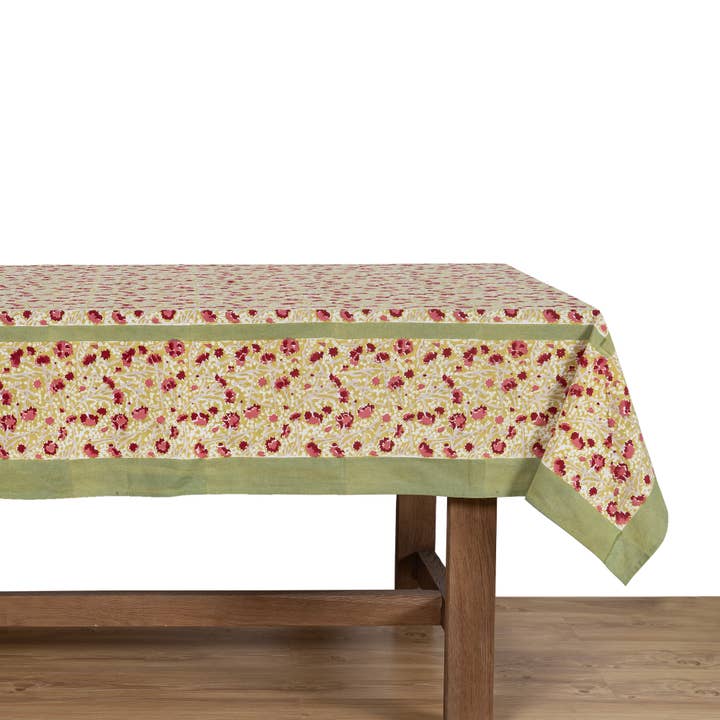 Couleur Nature - Wholesale Tablecloth - Meadows Red & Green Tablecloth