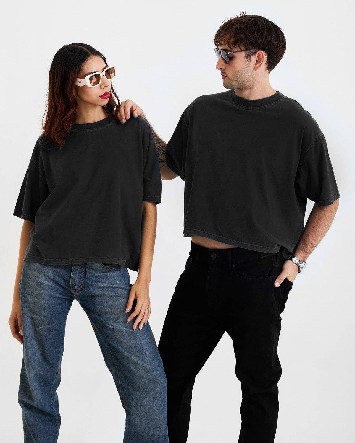 Artree - Vendita all'ingrosso Maglietta - Unisex - Maglietta oversize unisex corta (Nera)3