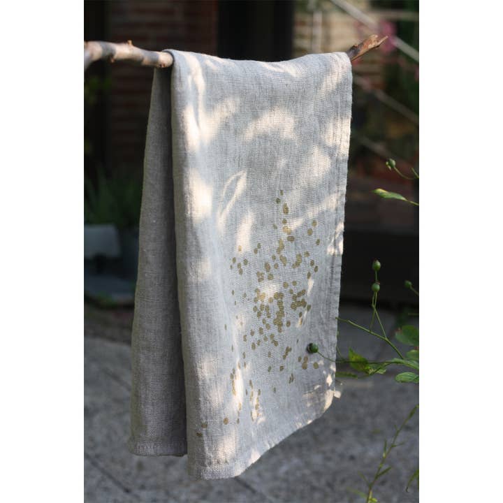 Canovaccio in lino naturale con motivo a petali per la vendita all'ingrosso da parte di Frohstoff Meike Marie Buchholz