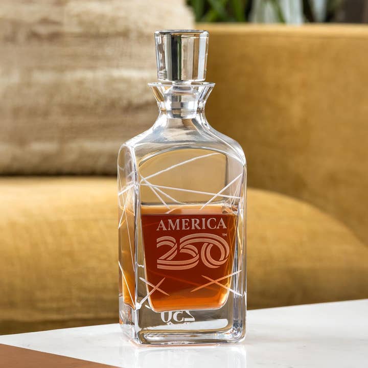 America250™ Longitude 34oz Carafe à Whisky pour la vente par Rolf Glass