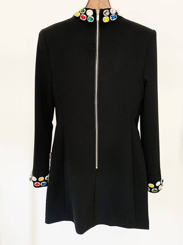 Productseeker – wholesale Klänning - Dam – DR065 Elegant ädelstensmyckad vit klänning3