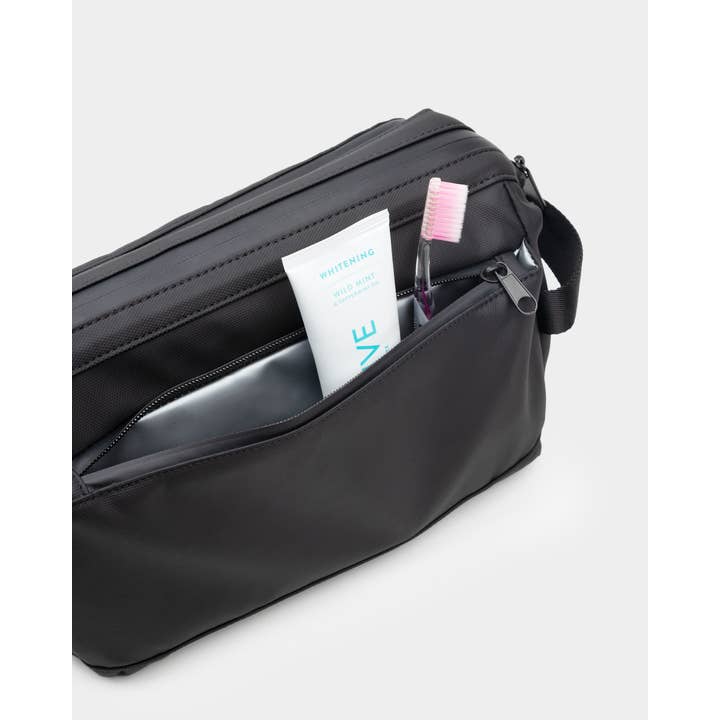 Portland Gear - Wholesale Toiletry Bag - Unisex - Cascade Kit3