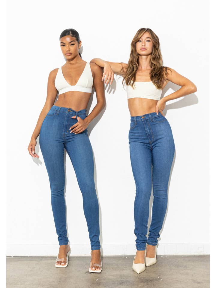 Vibrant M.i.U - Wholesale Jeans - Women's - SKINNY 31 - Always Silky Smooth4