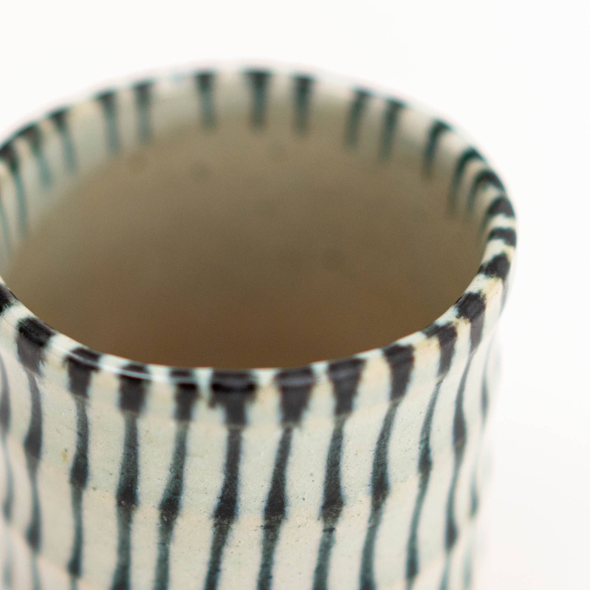 U PLUS INC - Vente Tasse à café/thé - Tasse à thé japonaise yunomi artisanale Mino Ware avec motifs rayés2