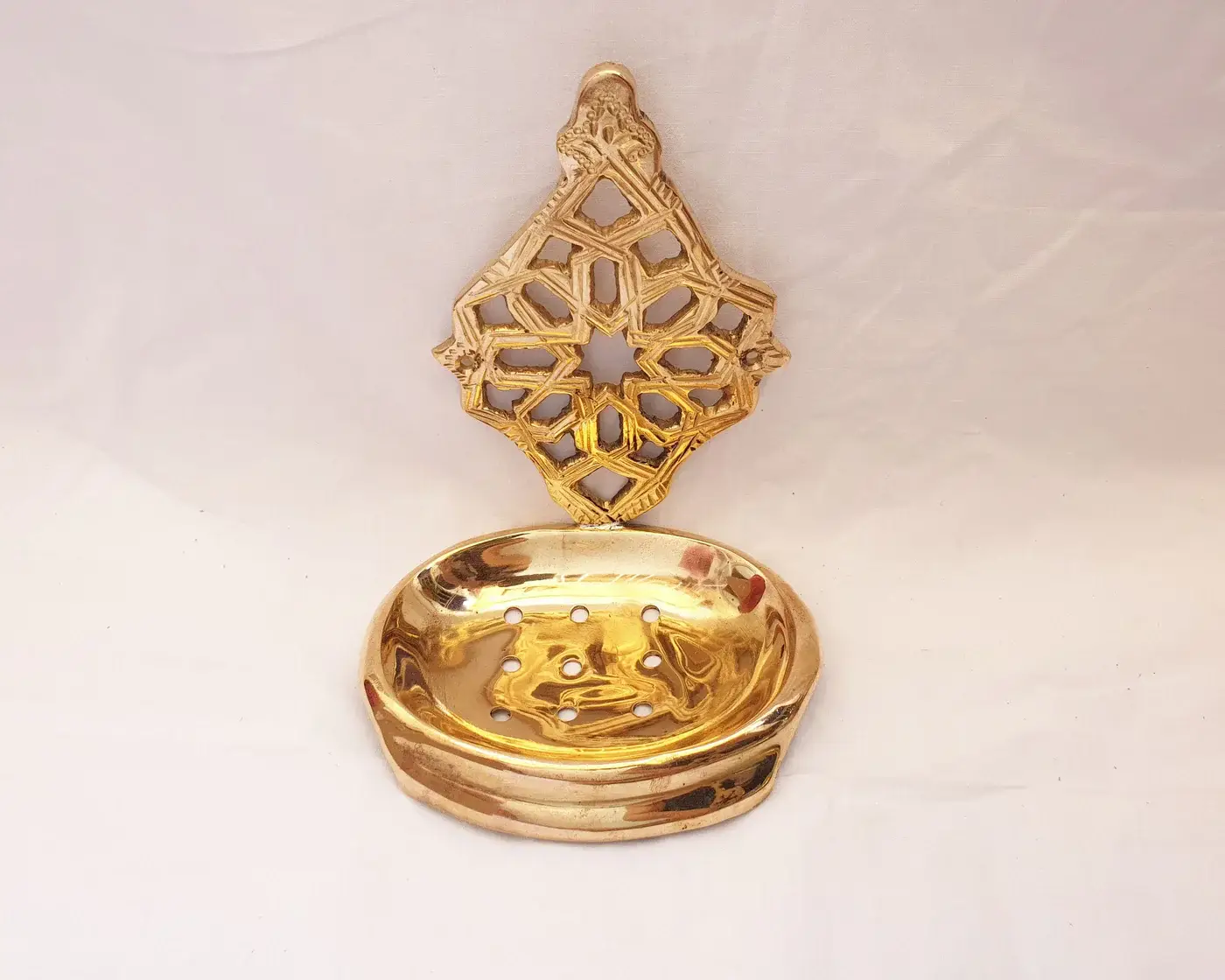 High crafty - Wholesale Bath Soap Dish - Elegant Brass Soap Dish & Towel Holder Set — Hand-Carved Mor1