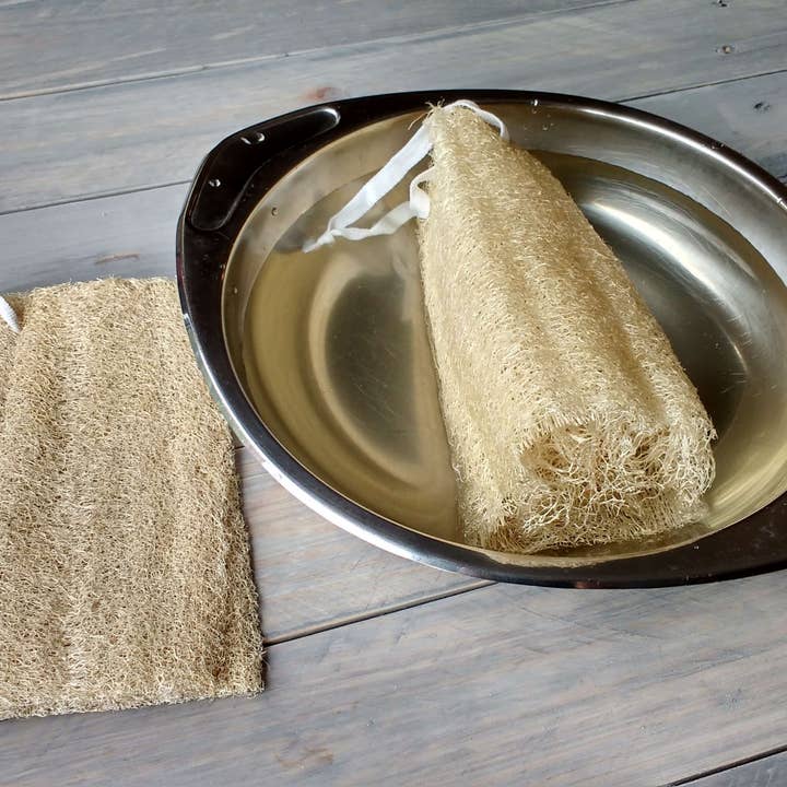 Loofah naturel avec cordelette pour la vente par Sabish Naturals