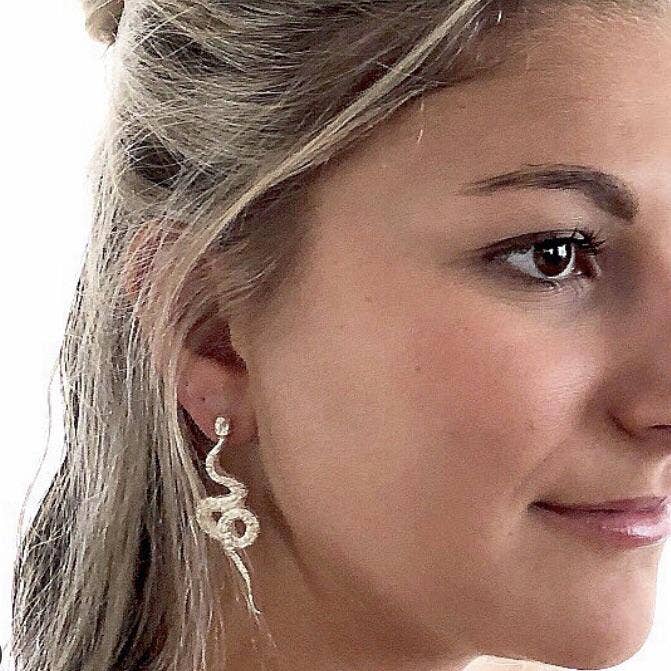 Tidal Pool Brooklyn – wholesale Hängande örhängen – Silver Orm Örhängen1