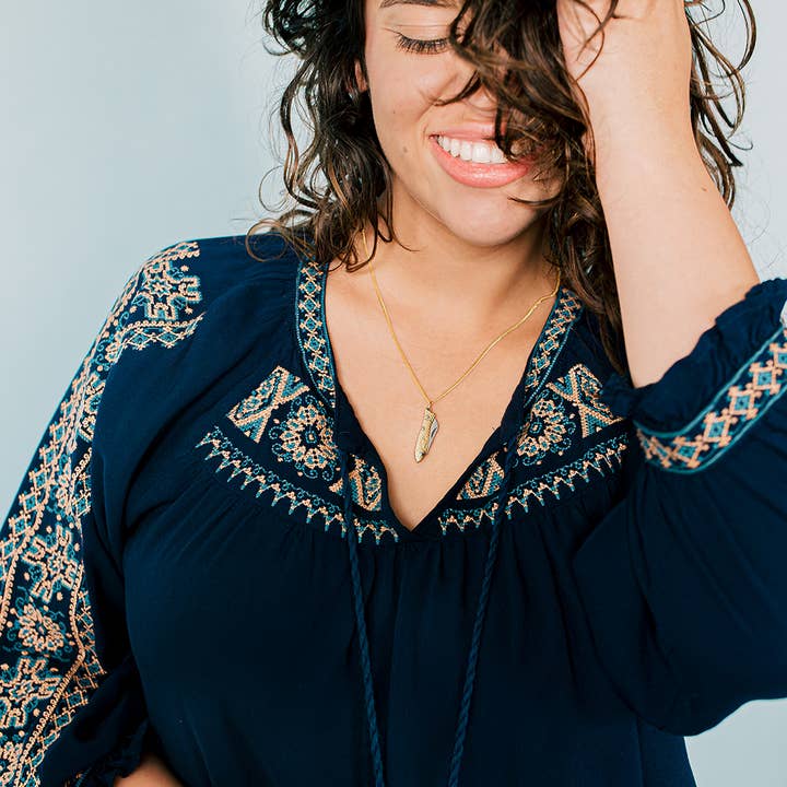 Ornamental Things - Wholesale Pendant/Charm Necklace - Small Gold Fish Knife Necklace5