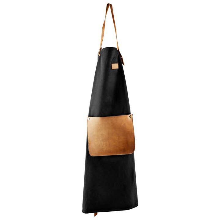 Forma House – wholesale Apron – Eva Solo - Apron in canvas and leather1
