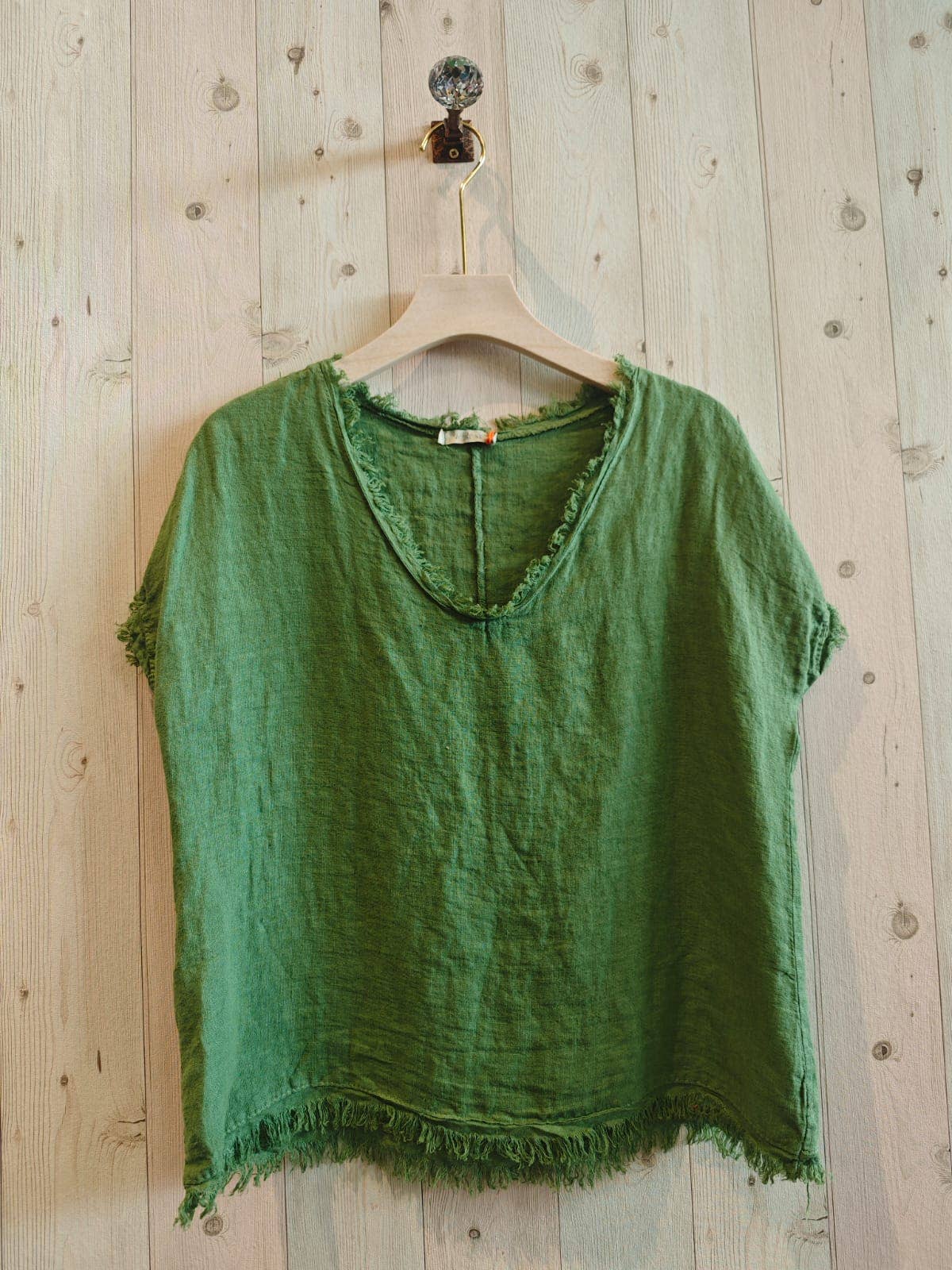 Linen & More – Blusa - Mulher por atacado – Blusa com Franjas 100% Linho REF 1199811