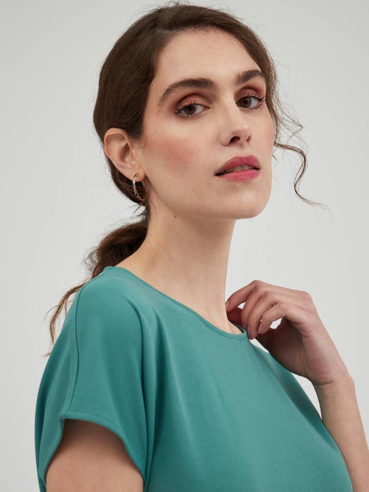 Grünes Damen-T-Shirt mit Kimono-Ärmeln für den Großhandel von Sepiia