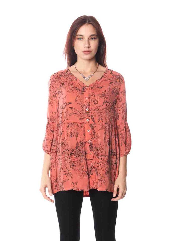 Blouse à 2 poches Tianello « Cupro » à imprimé « Cézanne » « Lizette » (taille S disponible) pour la vente par Tianello